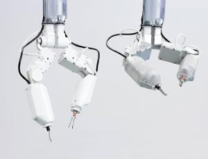 Robot Surgeon Works on Astronaut’s Body from the Inside